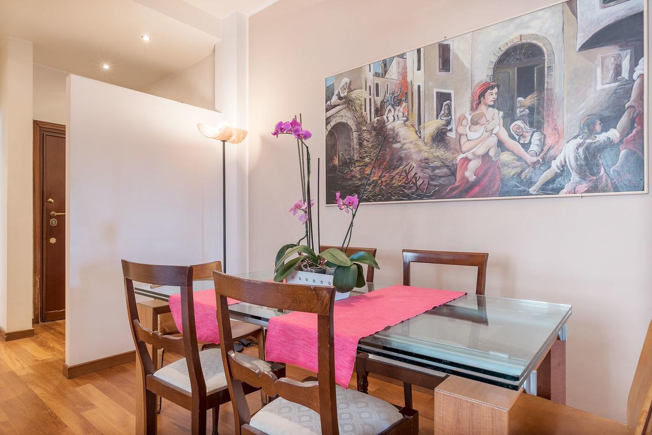 Colosseum Roomy Apartment Rome Exterior photo