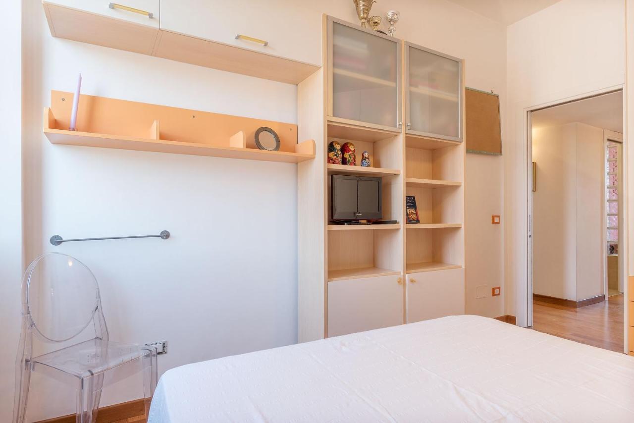 Colosseum Roomy Apartment Rome Exterior photo
